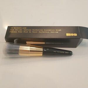 💋Pat McGrath Sublime Foundation Brush *NEW